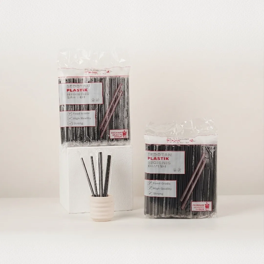 Sedotan Hitam Plastik